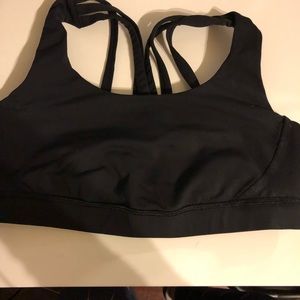 Lululemon sports bra